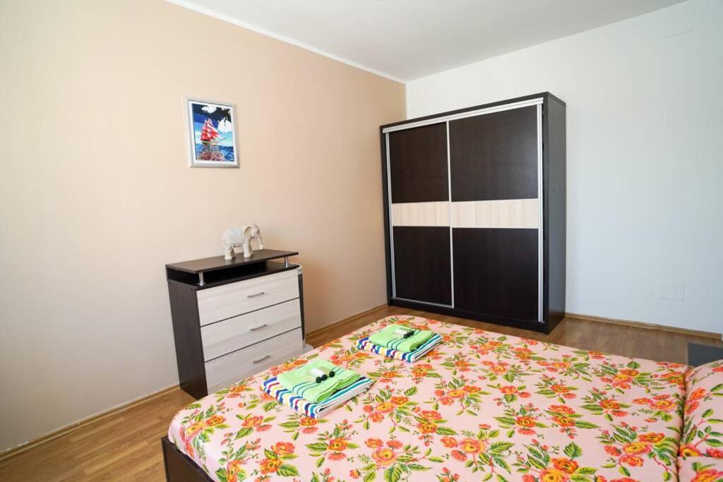 Sky Modern 1 Bedroom Apt W Free Parking บูคาเรสต์ ภายนอก รูปภาพ