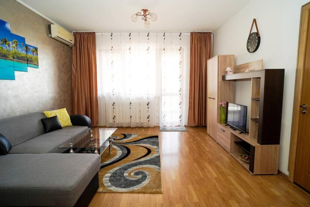 Sky Modern 1 Bedroom Apt W Free Parking บูคาเรสต์ ภายนอก รูปภาพ
