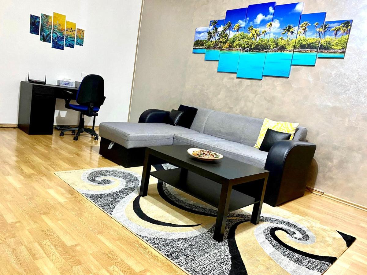 Sky Modern 1 Bedroom Apt W Free Parking บูคาเรสต์ ภายนอก รูปภาพ