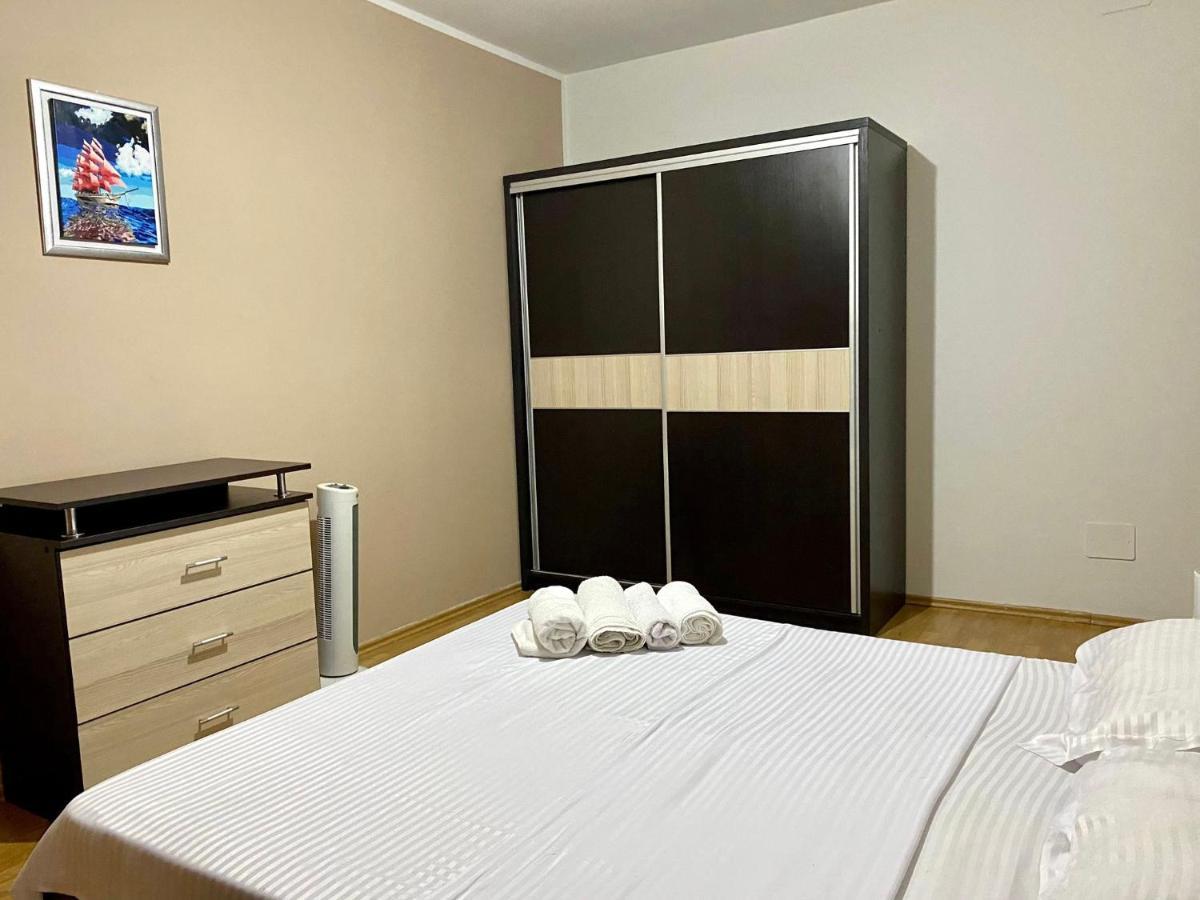 Sky Modern 1 Bedroom Apt W Free Parking บูคาเรสต์ ภายนอก รูปภาพ