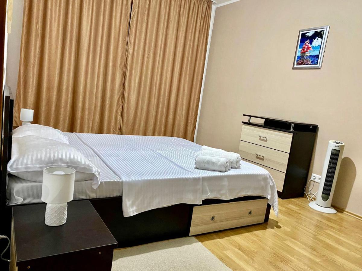 Sky Modern 1 Bedroom Apt W Free Parking บูคาเรสต์ ภายนอก รูปภาพ